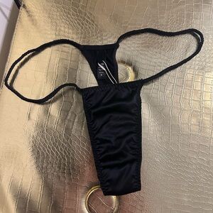 BNWT Black Skims Thong XL